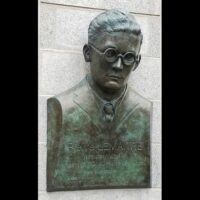 Stèle en hommage au résistant Pierre Lemaître
1.30m x 0.80m