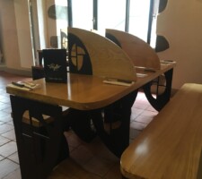 Chêne, frêne, acier découpé et thermos-laqué // 2019 Table angello des lices rennes