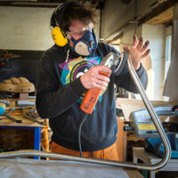 Marc Georgeault dans sont atelier de sculpture au Château des pères // crédit photo Martin Boudier Marc Georgeault dans sont atelier de sculpture au Château des pères // crédit photo Martin Boudier