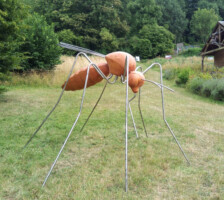 Sculpture Collection INsect'IN'side // 2023
2.70m*2.30m*2.50m // douglas et inox // Exposition Maison de la Rance Dinan Sculpture Collection INsect'IN'side // 2023 2.70m*2.30m*2.50m // douglas et inox // Exposition Maison de la Rance Dinan