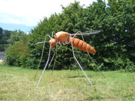 Sculpture Collection INsect'IN'side // 2023
2.70m*2.30m*2.50m // douglas et inox // Exposition Maison de la Rance Dinan Sculpture Collection INsect'IN'side // 2023 2.70m*2.30m*2.50m // douglas et inox // Exposition Maison de la Rance Dinan